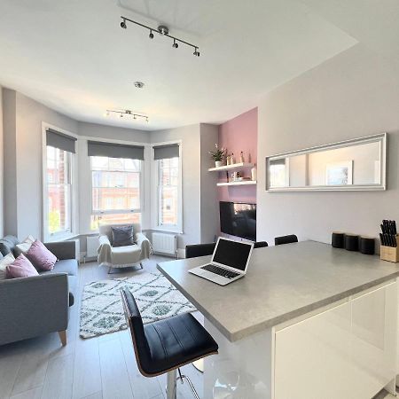 2 Bedroom Apartment In South Hampstead Лондон Екстериор снимка