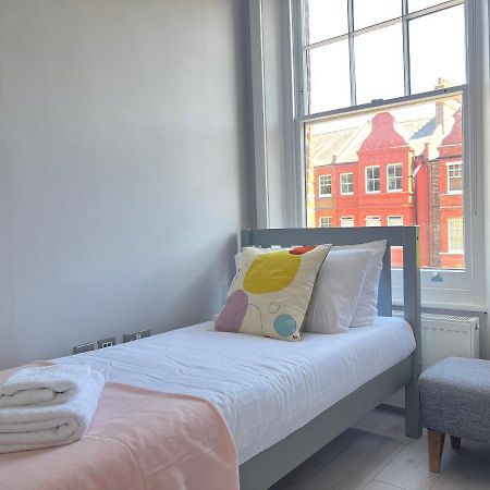 2 Bedroom Apartment In South Hampstead Лондон Екстериор снимка