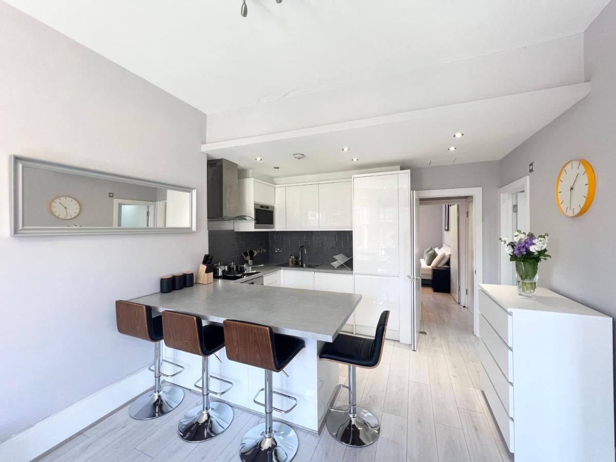 2 Bedroom Apartment In South Hampstead Лондон Екстериор снимка