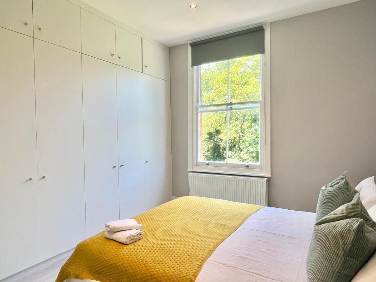 2 Bedroom Apartment In South Hampstead Лондон Екстериор снимка