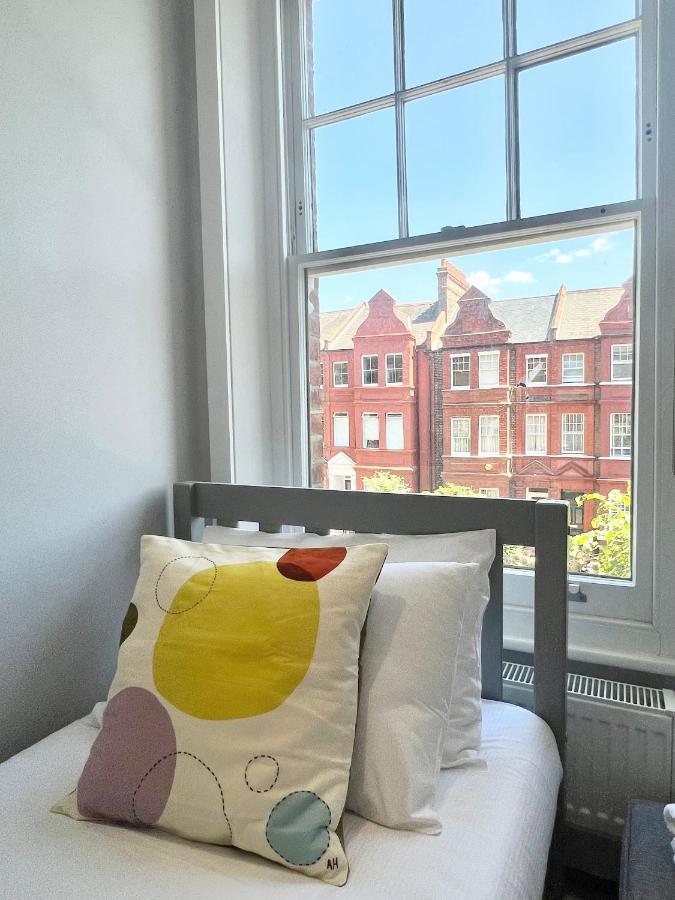 2 Bedroom Apartment In South Hampstead Лондон Екстериор снимка